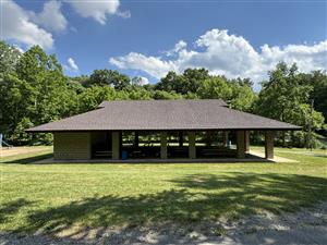 Hollow Park Dining Shelter